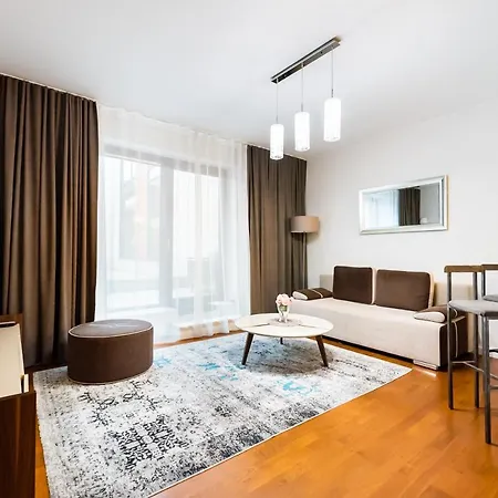 Centre Atelier アパート ワルシャワ